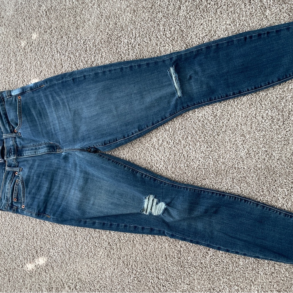 Women's Blue Distressed GAP jeans